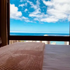 https://aston-waikiki-honolulu.hotelsinhawaii.org